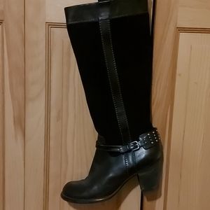 Naturalizer boots 👢